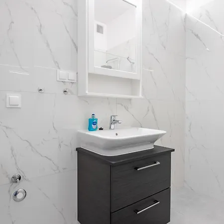 53m2 Premium Z Widokiem Na Gory, Balkon, Zachod Slonca, Parking - - Przyjaciol Ziemi Klodzkiej, Centrum Kotlina Klodzka דירה קלודז'קו